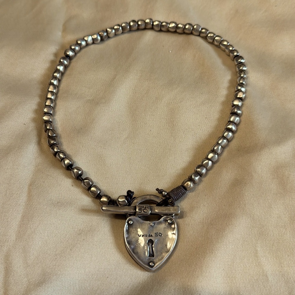 UNO de 50 Heart Lock Necklace